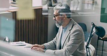 manger using workforce intelligence
